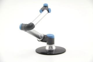 Robot 3D modeli 1:6 UR sanoat robot modeli manipulyatori olti o'qli qo'l modeli yig'ish, bezash uchun vertikal ko'p bo'g'inli