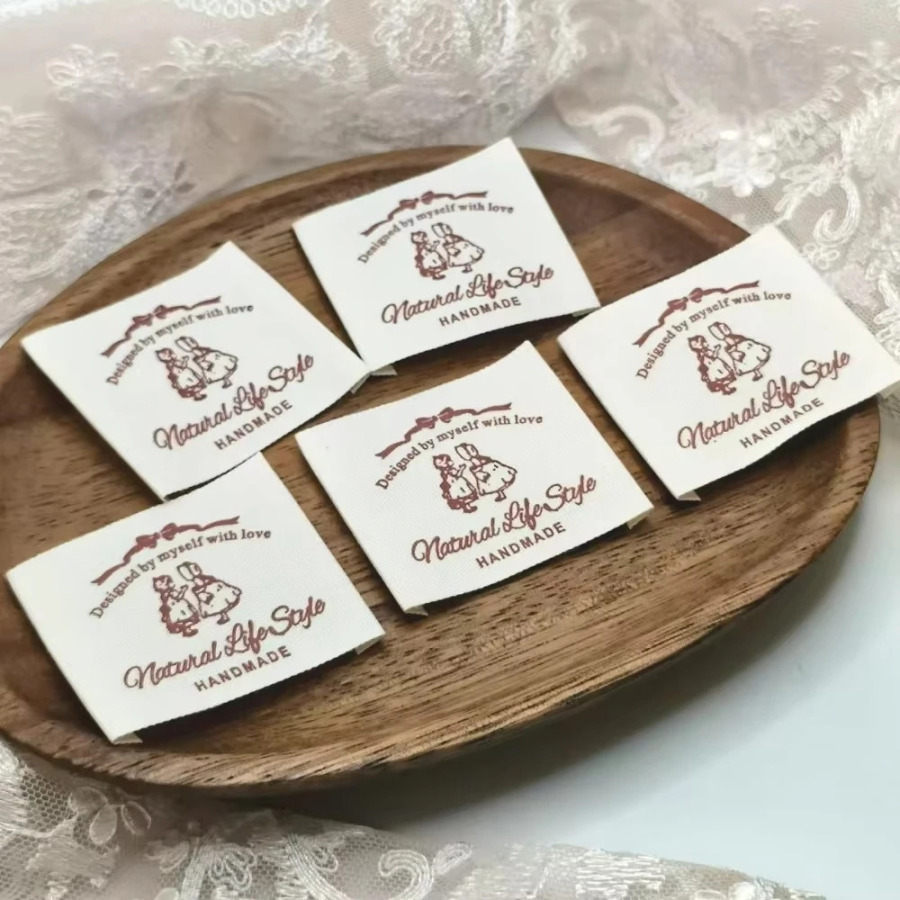Этикетки для одежды из 100% хлопка, печатные ярлыки по уходу за изделиями, тканевые этикетки, оптом и в наличии
