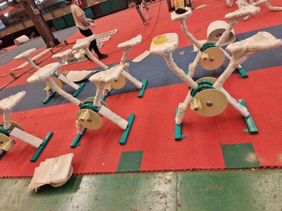 Fitnes va velosipedda mashq qilish uchun professional uskunalar