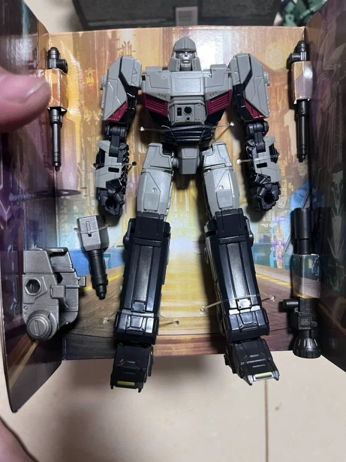 В наличии Hasbro SS114 Трансформеры Toys Studio Series Deluxe Transformed One Origin Megatron Robot Фигурки Подарки Модель