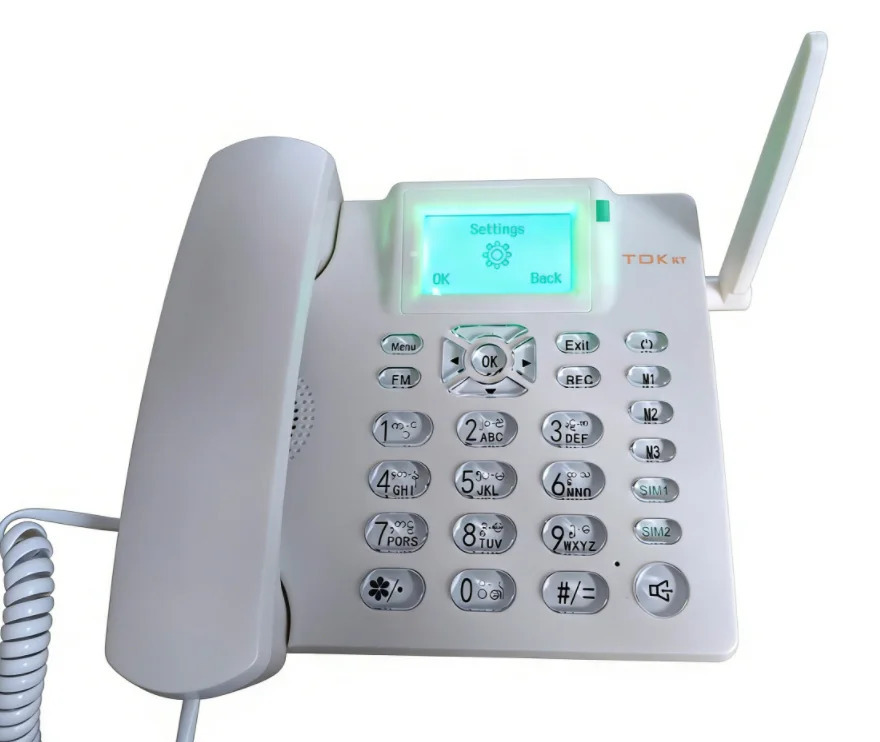 GSM, SIM-karta, statsionar liniya, hands-free funksiyasiga ega keksalar uchun simsiz telefon, uy va ofis uchun.